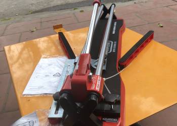 4 Bước Sử Dụng An Toàn Bàn Cắt Gạch Đẩy Tay Oshima