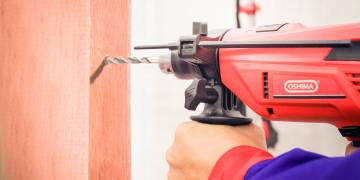 Chọn Nguồn Điện Áp Cho Máy Khoan Pin Gia Đình