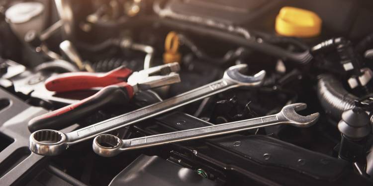 5 Dụng Cụ Sửa Xe Tại Nhà Đơn Giản