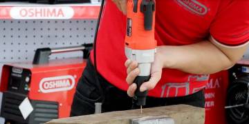 PHÂN BIỆT MÁY SIẾT VÍT VÀ MÁY MỞ BULONG