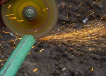 6 Lưu Ý Sử Dụng Máy Cắt Sắt An Toàn Và Giữ Được Độ Bền Cao