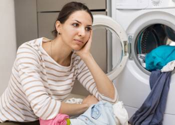 Nước Máy Giặt Yếu Và 4 Cách Khắc Phục